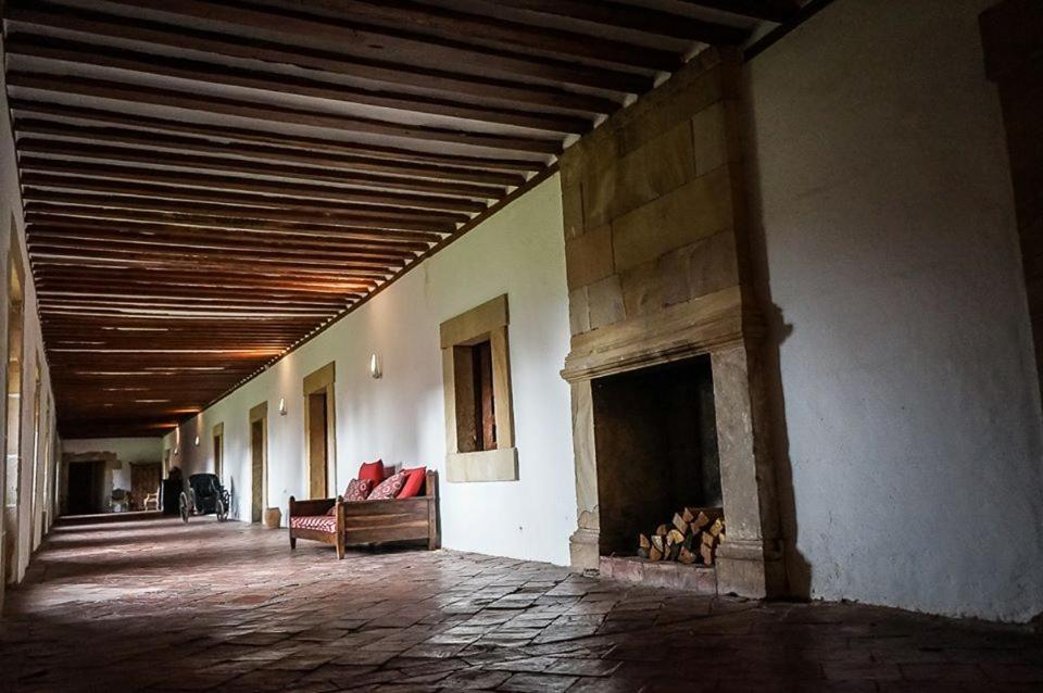 Casa rural Casa Fuerte San Gregorio I Almarza Esterno foto